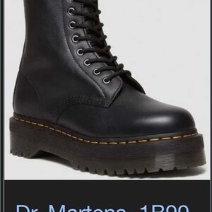 Dr. Martens Black Leather womens Boots